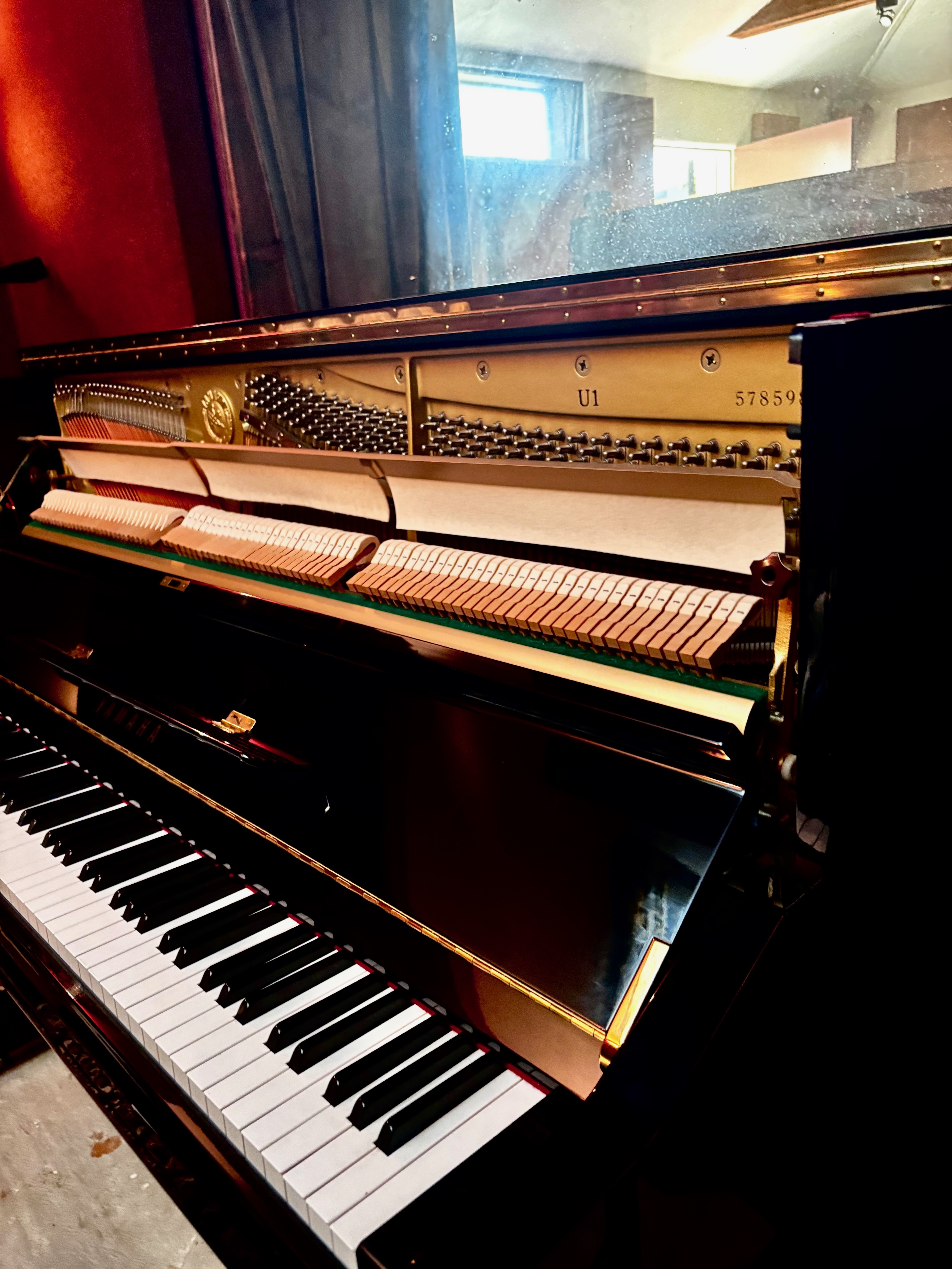 1998 Yamaha U1 48" Professional Upright Piano – Exceptional 
