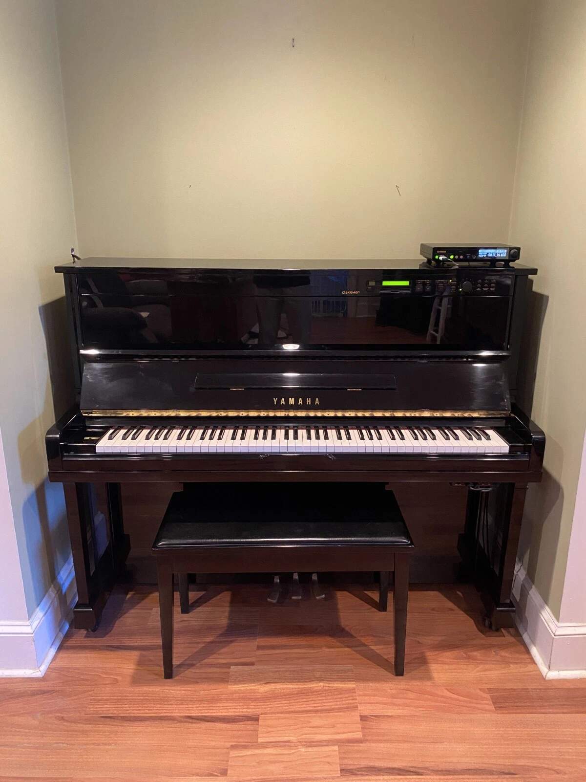 Yamaha MX100II Disklavier Upright Piano With DKC-850