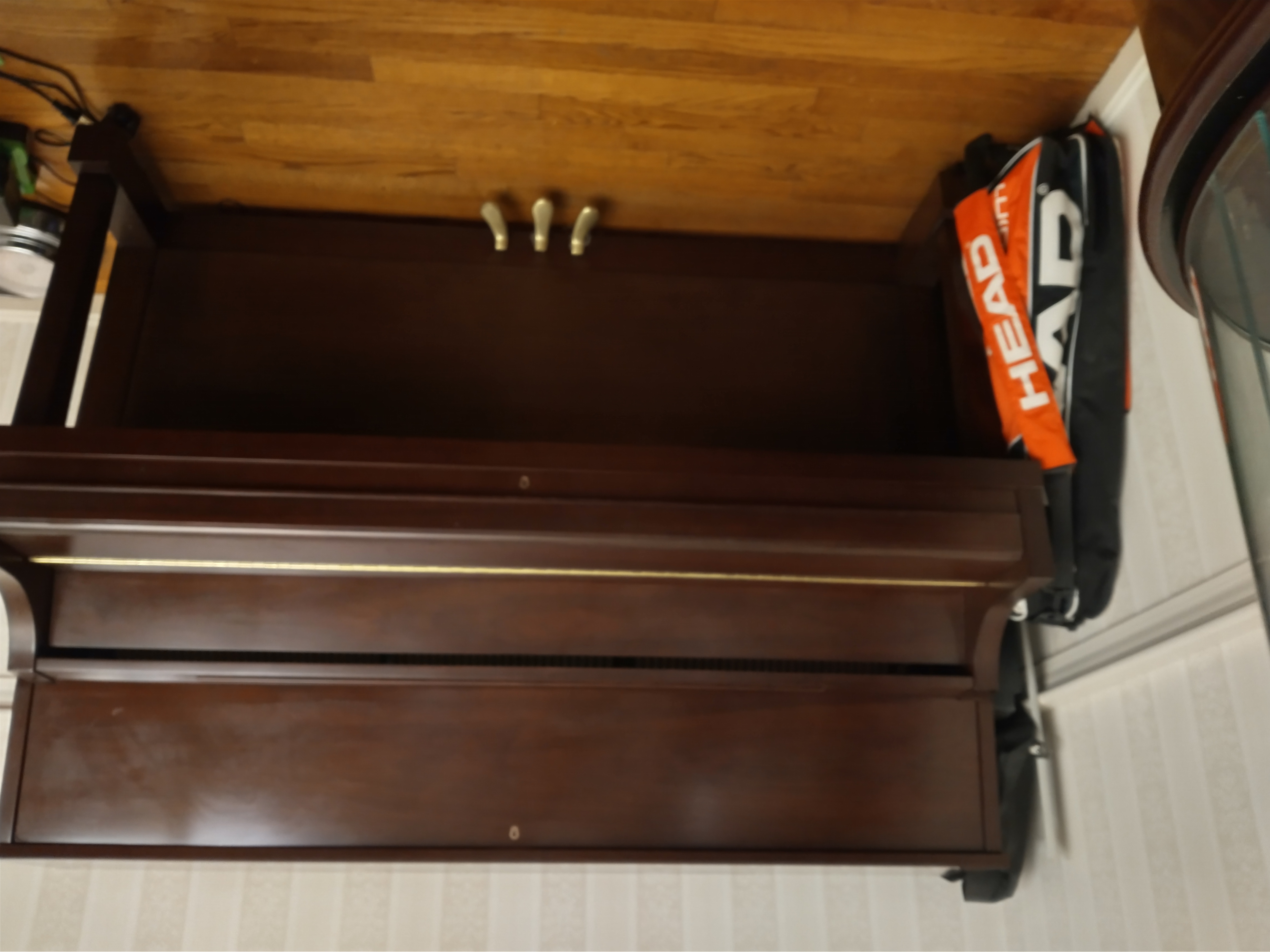 2014 Yamaha P22 SW Studio Upright Piano - Satin Walnut