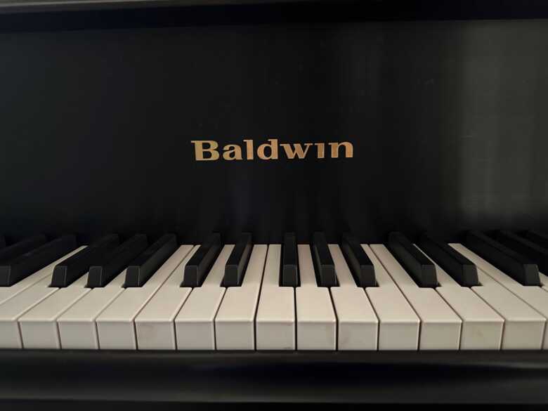 Stunning Baldwin R grand Piano