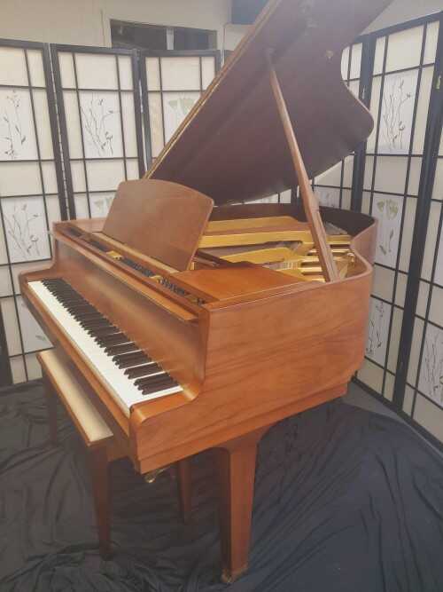 Yamaha Baby Grand Piano GH1 5'3" Walnut Pristine 1978 VIDEO