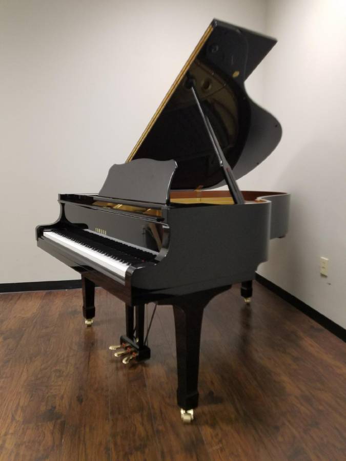 Yamaha C3 Conservatory Grand Piano