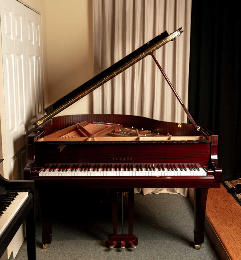 Yamaha C1- Like New with 3 Year Warranty