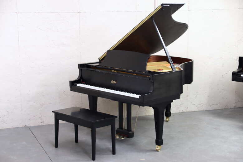 Freshly serviced Boston, designed by Steinway, made in Japan