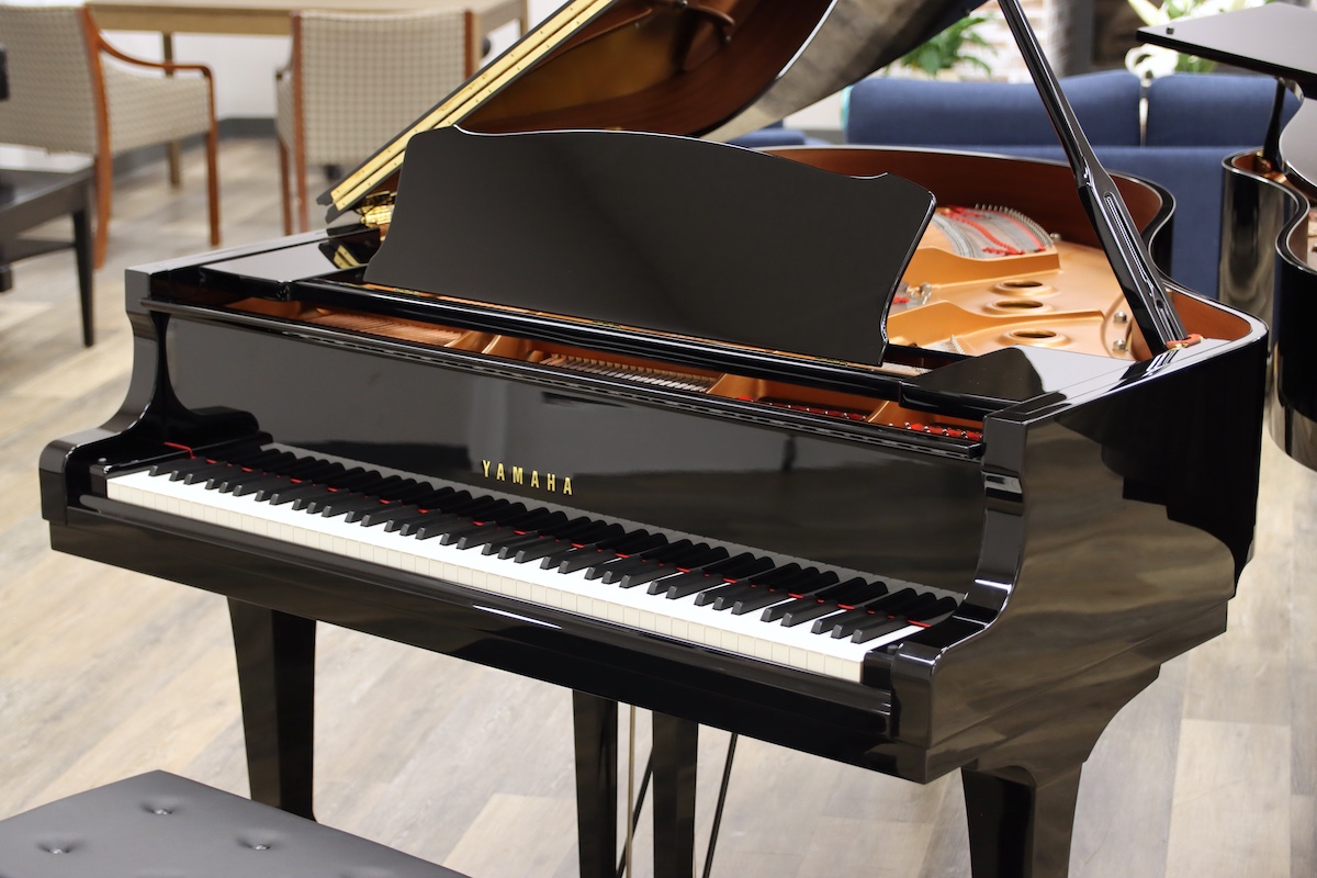 Flawless pre-owned Yamaha C2.  Flawless.