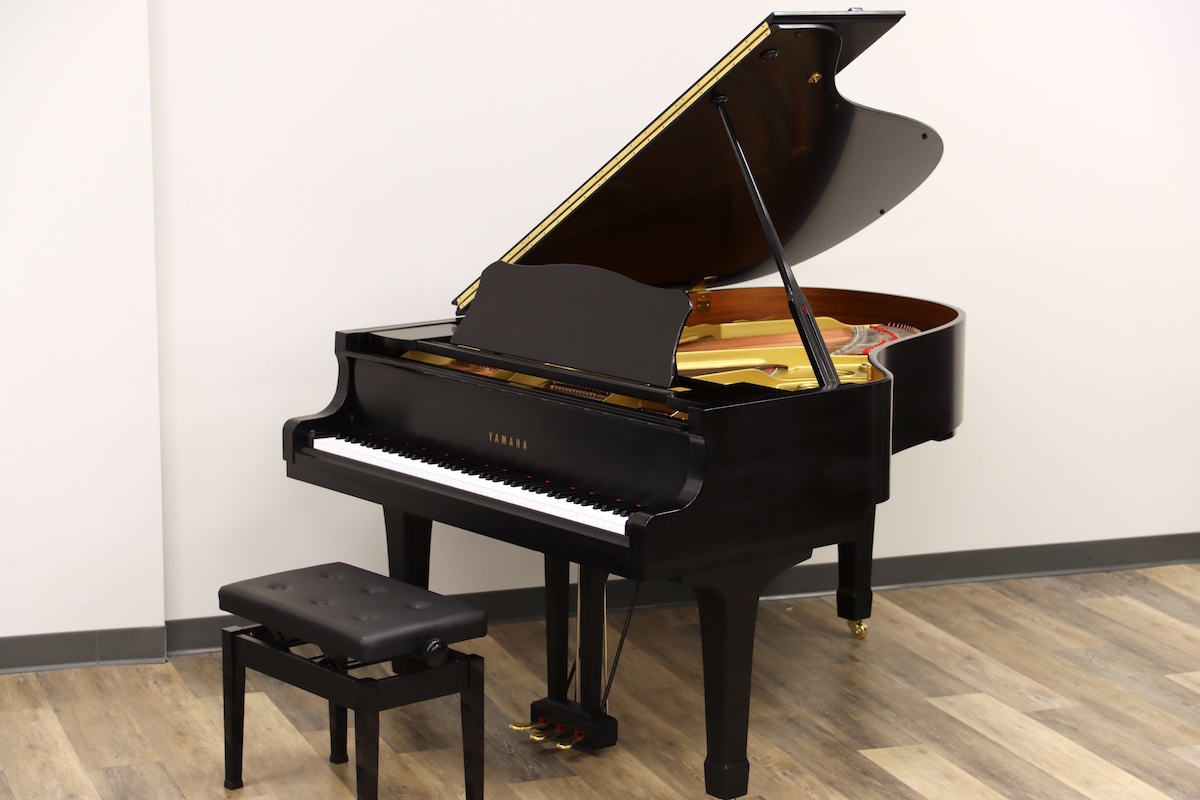 Recently refurbished Yamaha C3 Satin Ebony