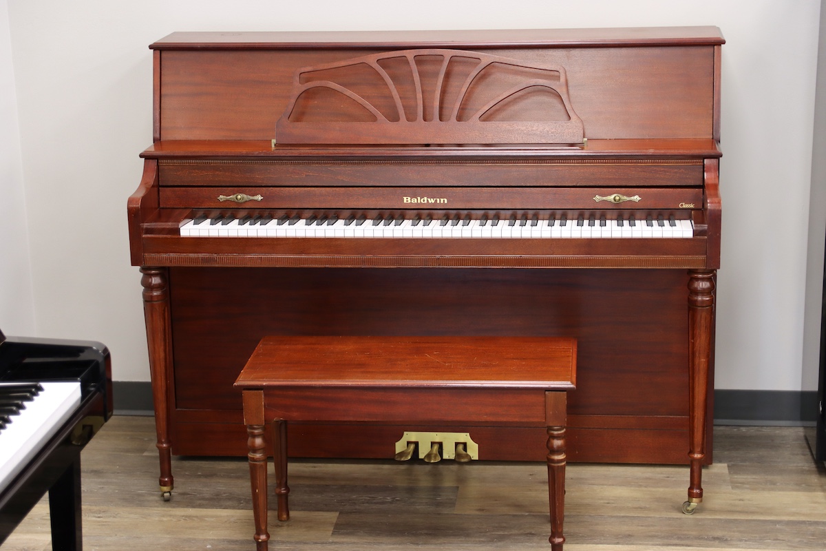 Baldwin console with modern composite action