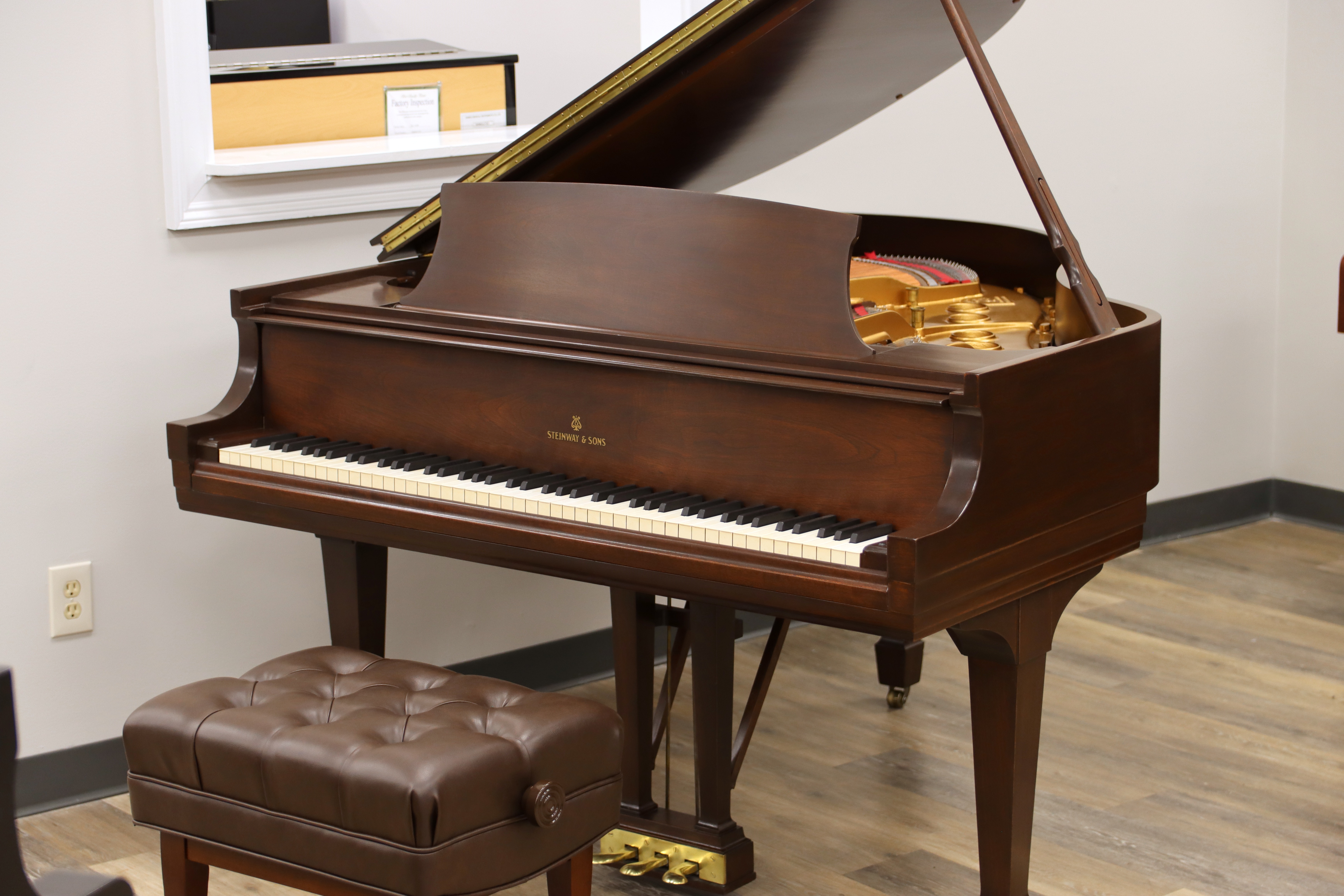 1946 Steinway baby grand, rebuilt by PianoWorks [VIDEO]