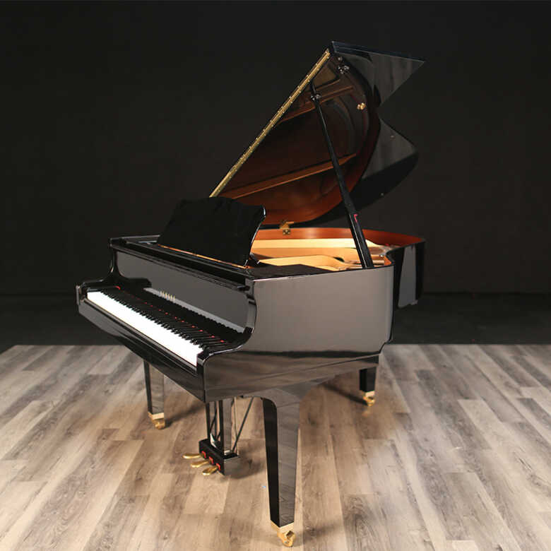 2001 Yamaha GP1 5'3" High Gloss Ebony | Mint | Bench