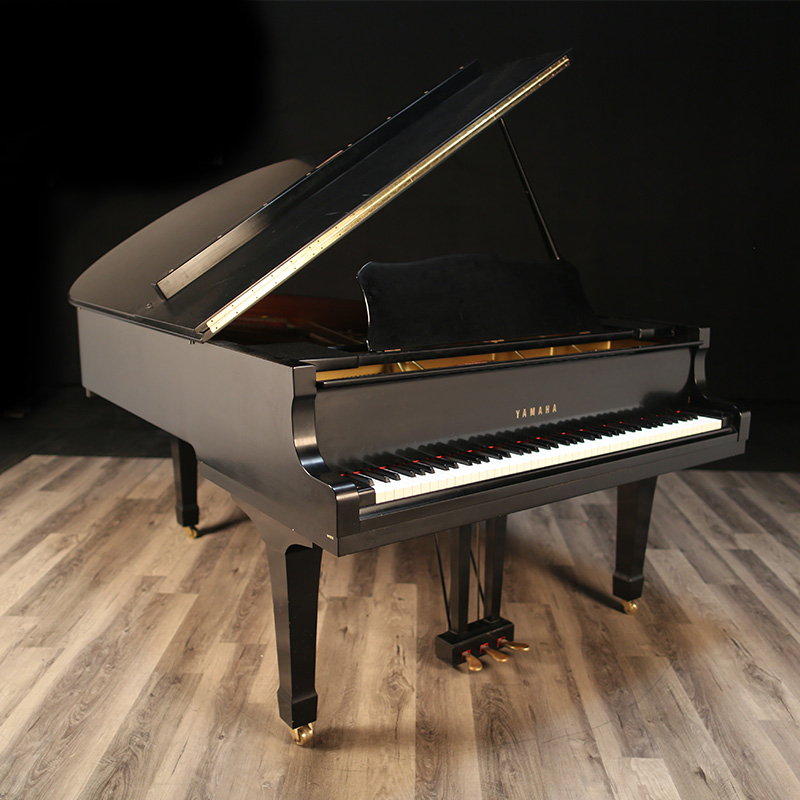 2004 Yamaha C5 Grand 6'7" High Gloss Ebony
