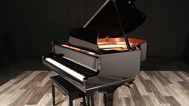 2012 Yamaha GC2 5'8" Polished Ebony, Excellent Condition