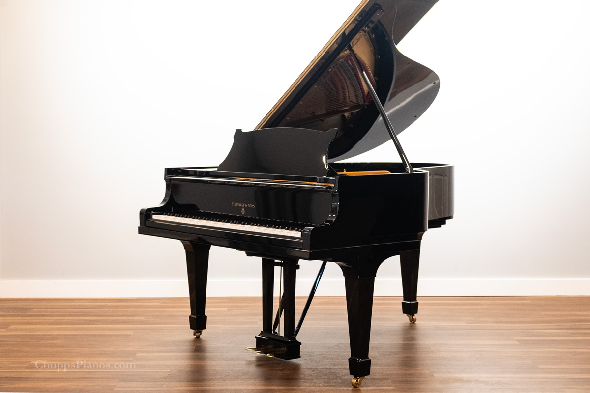 1928 Steinway Model M Hamburg Grand Piano - Ebony- Restored