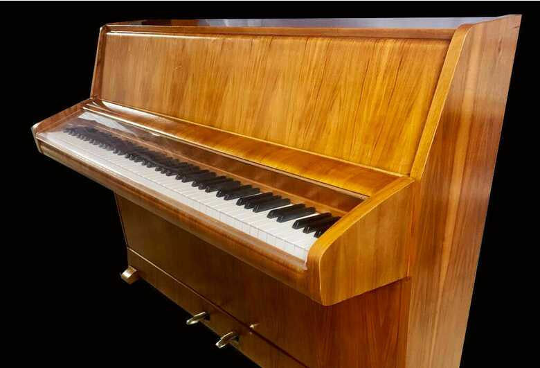 Incredible Schimmel Capriccio upright piano