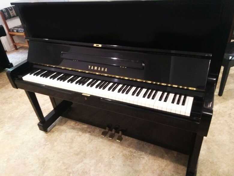 Yamaha U1 48'' Upright Piano