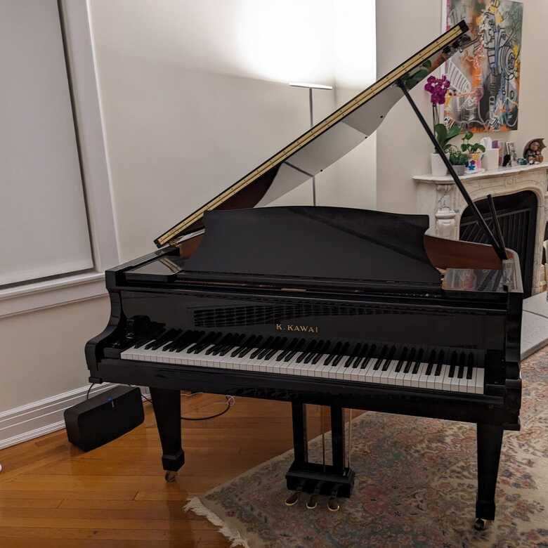 Kawai KG-2E sweet Grand Piano 5'10" Polished Ebony