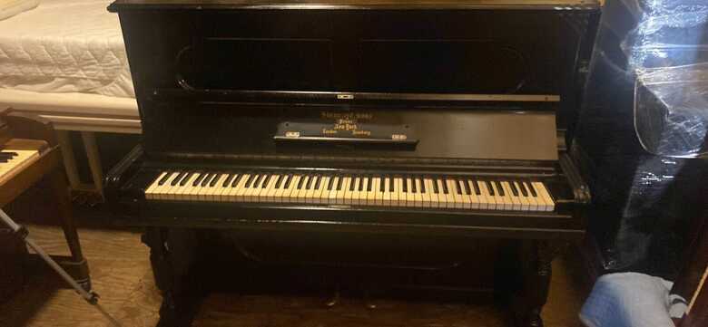 Amazing sounding Steinway & Sons upright grand piano