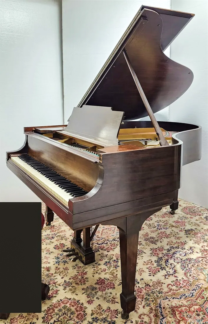 Steinway & Sons 5'7" mahogany Grand Piano
