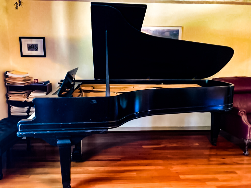 Concert grand piano Baldwin 9' SD-6 model