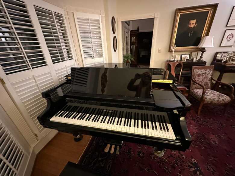 Hamilton Baldwin Grand Piano - 5'8" with Bluetooth Self-Play