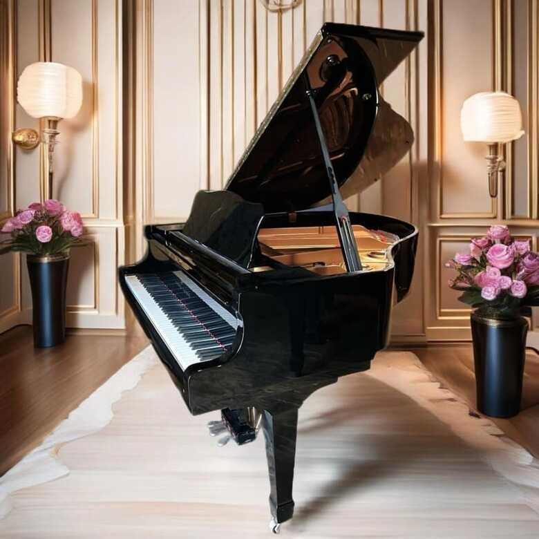 Young Chang G-150 Grand Piano – Glossy Black, Excellent Cond