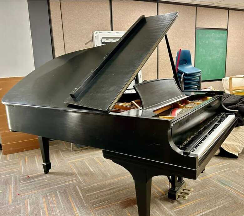 Steinway & Sons Model B - 6'11" Grand Piano Exceptional Valu