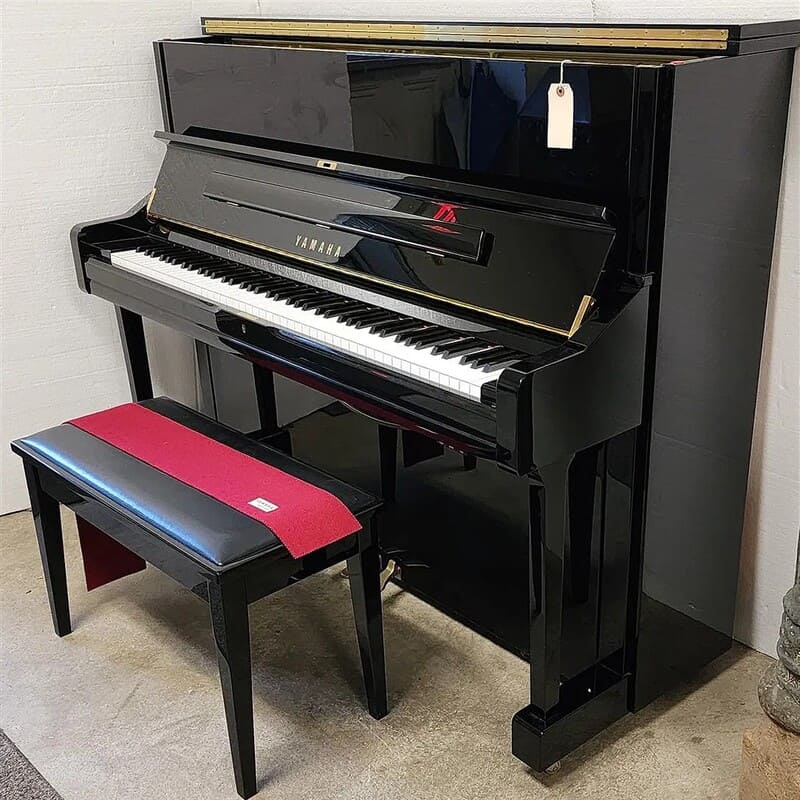 Yamaha U1 Upright Piano Glossy Black – Excellent Condition