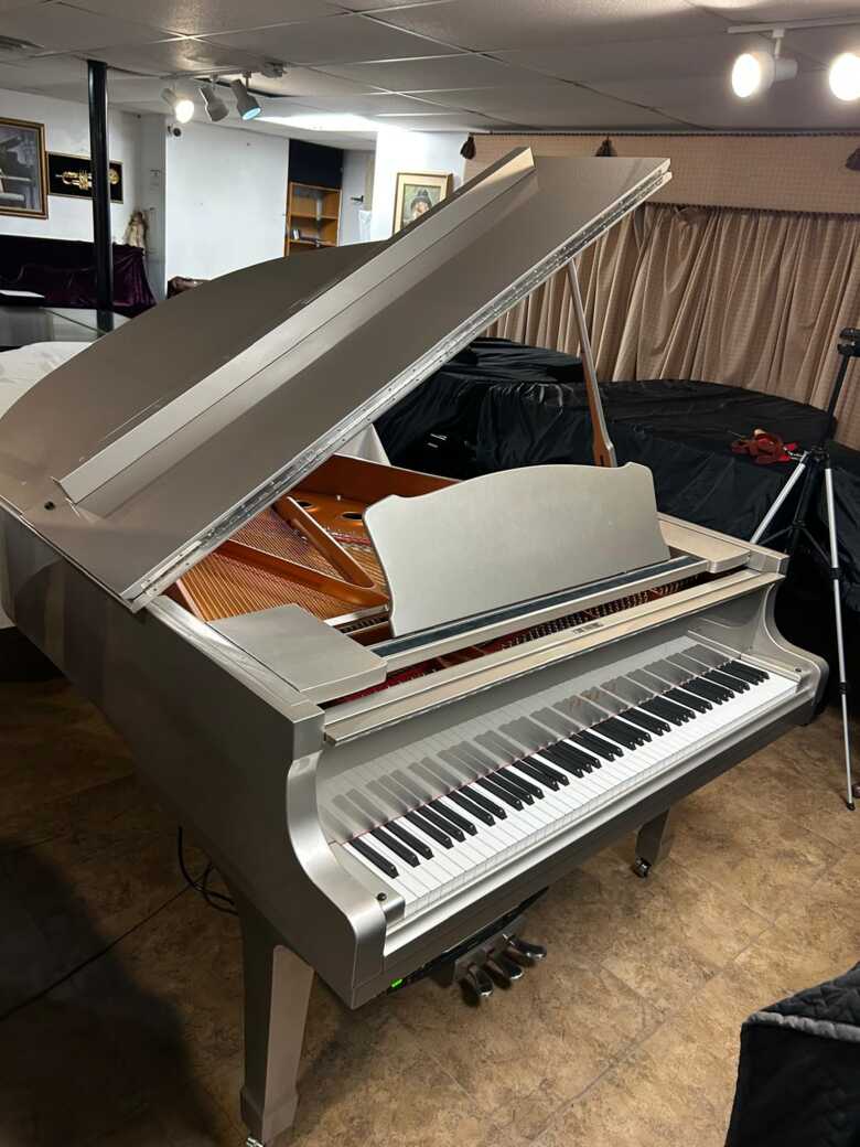 Yamaha C1 Grand Piano disklavier with Bluetooth Self-Player