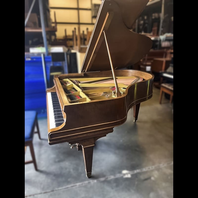 Rich Acoustic Magic: Classic Mason & Hamlin