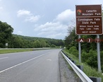 2019-05-19_16_43_02_View_north_along_U.S._Route_15__Catoctin_Mountain_Highway__just_south_of_Maryland_State_Route_77__Main_Street__in_Thurmont__Frederick_County__Maryland.jpg