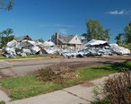 FEMA_-_44748_-_Tornado_damage_and_debris_in_Minnesota.jpg