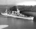 USS_Vincennes__CA-44__in_Panama_Canal_1938.jpg