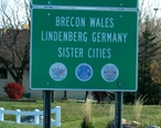 Saline_Michigan_Sister_Cities_sign.JPG