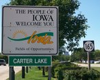 Iowa_Highway_165.jpg