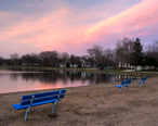 Emmetsburg__Iowa_-_Five_Island_Lake_at_sunset.jpg