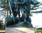 Lumbermans_Monument_Statue.JPG