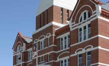 Mahaska_County__Iowa_Courthouse.jpg