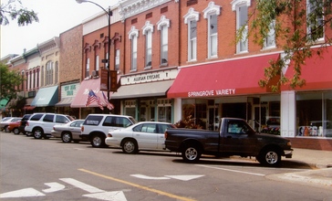 Allegan_Michigan_main_street.jpg