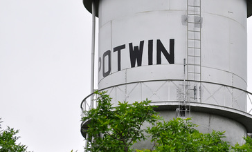Potwin_water_tower.JPG