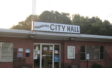 Grambling__LA__City_Hall_IMG_0085.JPG