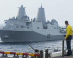 USS_Arlington__LPD-24__underway_in_August_2014.JPG
