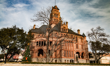 Ellis_County_Courthouse__1_of_1_.jpg