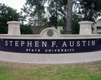 Stephen_F._Austin_State_University_sign_IMG_3329.JPG