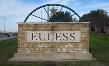 MVI_2745_Euless__TX__welcome_sign.jpg