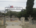 Revised__Pioneer_Rest_Cemetery__Menard__TX_IMG_1842.JPG