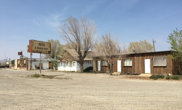 2015-04-20_13_10_48_Old_buildings_along_Nevada_State_Route_789_in_Golconda__Nevada.jpg