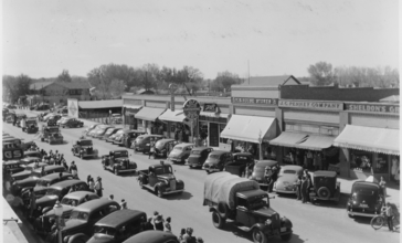 CCC_Camp_BR-7__Shoshone_Project__Lovell__Wyoming__Part_of_BR-7_Motor_equipment_in_the_CCC_Parade_at_Lovell__Wyoming._-_NARA_-_293512.jpg