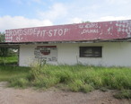 Abandoned_Roadside_Pit_Stop__Asherton__TX_IMG_4209.JPG