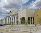New_Las_Cruces_city_hall.jpg