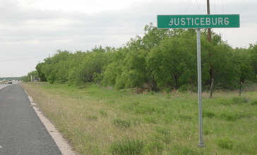Justiceburg_Texas_Welcome.jpg