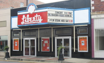 Liberty_Theater_in_Murphysboro.jpg